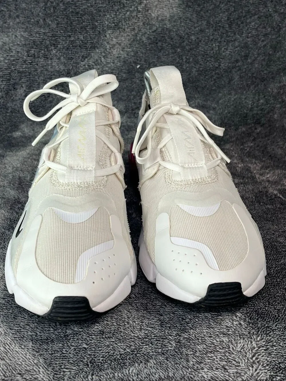 Nike Air Max Infinity White Fire Pink Sneakers Women Size 8.5 BQ4284-102
